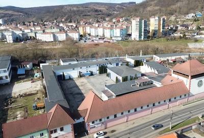 Spațiu comercial, de 6,229 mp, în Central - 17