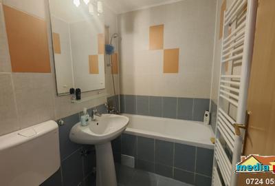 De vânzare apartament 3 camere – zona centrală - 8