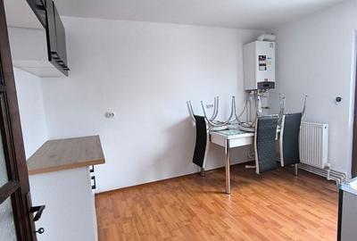 Casă cu 6 camere cu Teren 963 Mp în Miroslava - 3
