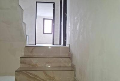 Casă cu 4 camere în Central - 12