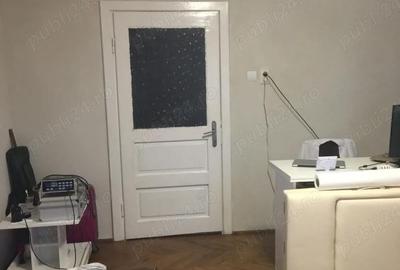 Casă cu 4 camere cu Teren 1646 Mp în Brebu - 1