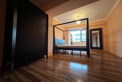 880€-Ferdinand, 98mp, centrala - 6