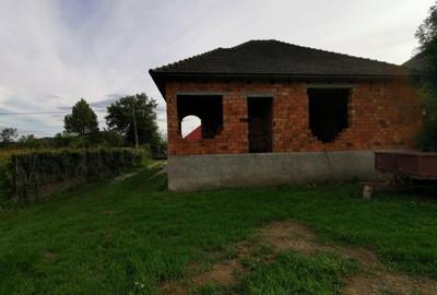 Casă cu 4 camere în Bătarci - 1