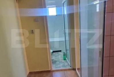 Garsonieră decomandată, mobilată în Central - 11