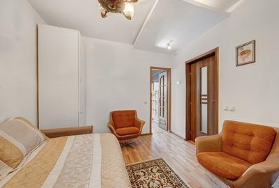 Rahova, str. Muntii Carpati, P+1+M, 5 camere, teren 280 mp, comision 0% - 11