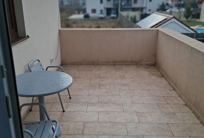 Casă cu 3 camere în Dumbrăvița - 4