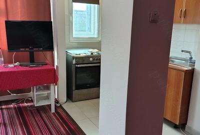 Garsonieră decomandată în Iancului