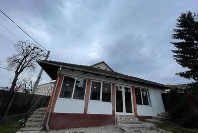 Casă cu 6 camere în Central - 6