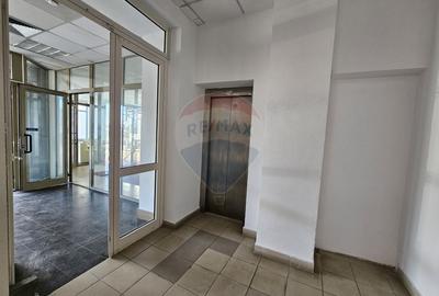 De vanzare cladire de birouri Bd. Mamaia - Constanta - 12
