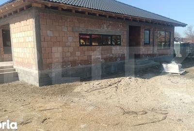 Casă cu 4 camere decomandat cu Teren 600 Mp în Beclean - 4