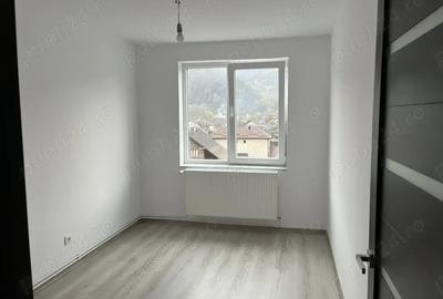 Apartament cu 4 camere semidecomandat în Sighetu Marmației - 2