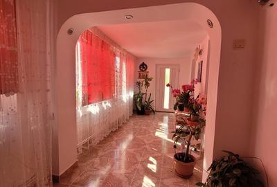 Loc. Cumpana - Casa  cu teren 600 mp -deschidere 19 mp - garaj - 119.500 Euro - 10