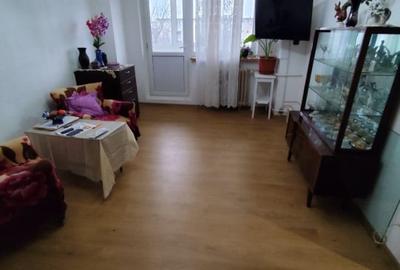 APARTAMENT 3 CAMERE-TRAFIC GREU-ELECTROMAGNETICA-2 BAI-REABILITAT - 3