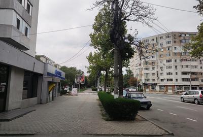 Apartament cu 3 camere decomandat în Central - 4