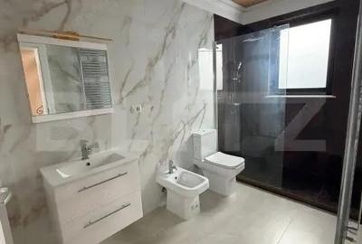 Casă cu Teren 400 Mp în Central - 10