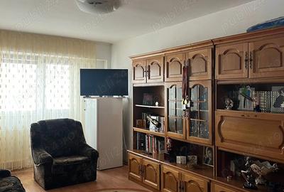 Apartament 2 camere decomandat, Strada Republicii Adjud - 3