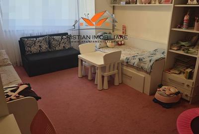 Apartament cu 3 camere decomandat în Cetate - 3