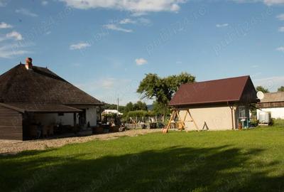 Casa tradi?ionala renovata (2023), 3 anexe, 22.696 mp teren zona Leghin, Neamt - 3