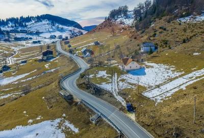 Teren în Fundata - 12