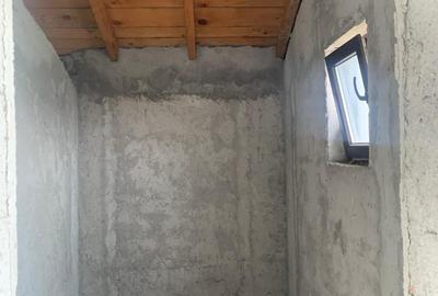 Casă individuală cu 6 camere cu Canalizare în Nord-Vest - 11