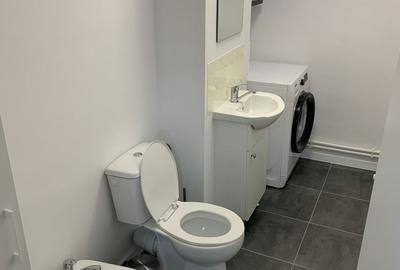 Apartament cu 3 camere decomandat în Filiași - 1