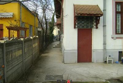 Spațiu comercial, de 332 mp, în Basarabia - 1