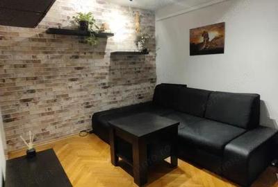 2 camere de vanzare in zona Pandurii - 4