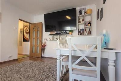 Apartament cu 3 camere semidecomandat, mobilat în Tomis Nord - 3