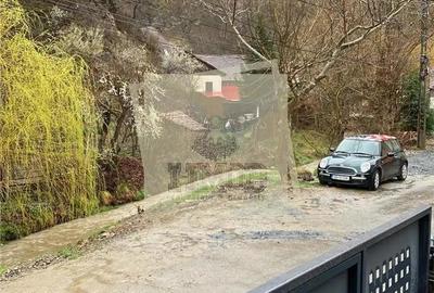 Casa individuala 5 camere 4 bai garaj pivnita si panouri solare in Cisnadioara - 1