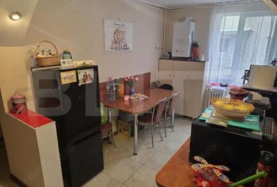 Apartament cu 3 camere decomandat în Central - 9