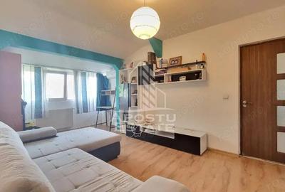 Apartament cu 2 camere semidecomandat, mobilat în Aradului