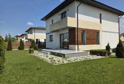 Vila premium cu patru camere la cheie, teren 500mp, Ghimbav