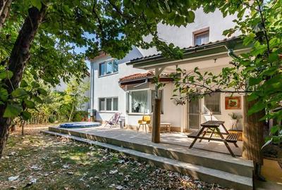 Vilă Individuală de Închiriat - Cartier Azur, 5 Camere, Terasă cu Jacuzzi, Curte 400 mp