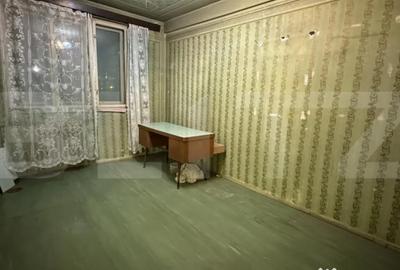 Apartament cu 4 camere semidecomandat în Decebal - 9