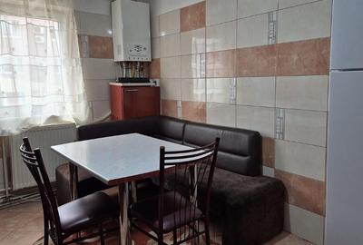 Te poti muta imediat! Apartament spatios, etaj intermediar! CE1110 - 14