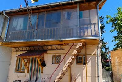 Casă cu 5 camere în Poiana - 4