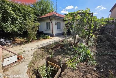 Vand teren cu casa voluntari - 3