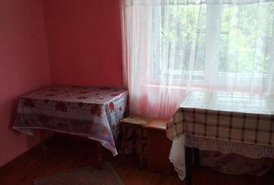 Casă cu 3 camere cu Teren 1100 Mp în Costești - 2