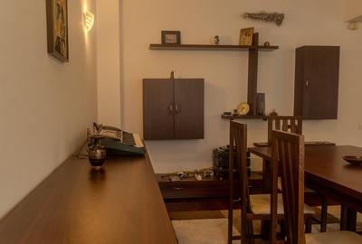 Casă cu 7 camere cu Canalizare în Șoseaua Nordului