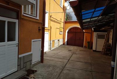 Casă individuală cu 5 camere cu Teren 150 Mp în Central - 14