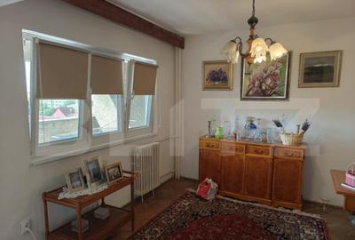 Apartament cu 4 camere, 88 mp, etaj intermediar, pe B-dul Da - 6