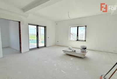 Duplex cu 5 camere cu Canalizare în Moșnița Veche - 2