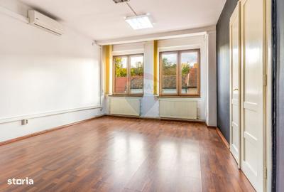 Spațiu comercial, de 84 mp, în Semicentral - 5