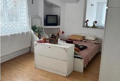 Casa 6 camere, Centru