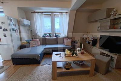 Apartament cu 3 camere decomandat în Central - 2