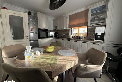 Casă cu 4 camere în Central - 5