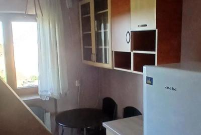 Apartament cu 2 camere semidecomandat în Central - 3