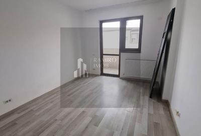 Apartament cu 3 camere decomandat în Metalurgiei - 1