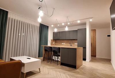 Apartament 2 camere finsiat la cheie,  zona Piata Abator!