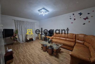 Apartament cu 3 camere decomandat în 1 Mai
